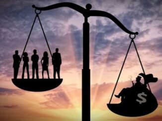 Silhouette of unequal scales with people, money.